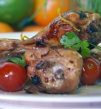 Kipdrumsticks met chorizo en mandarijn