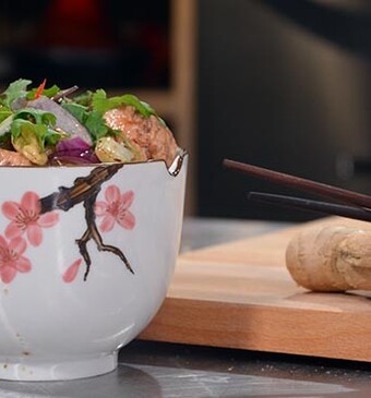 Zalm & paksoi met hoisinsaus