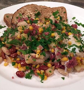 Hash & beans (Bonenschotel)