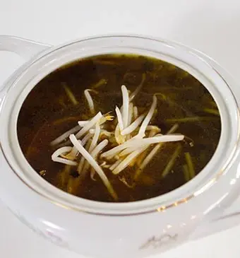 Rawon (rundvleessoep) van oma Astrid