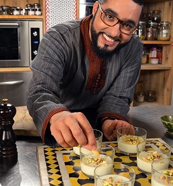 Ferni (Afghaanse pudding met geroosterde noten)