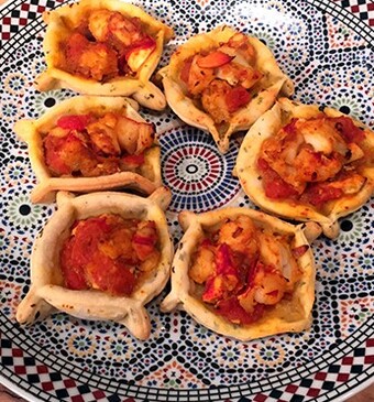 Sfiha met kreeft en dragon