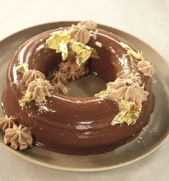 Brownie met specerijen en macadamianoten