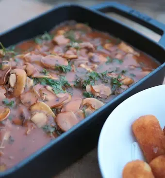 Kalfstong in Madeirasaus