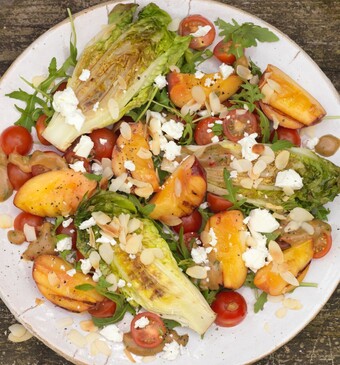 Miljuschka's gegrilde perziksalade uit het Good Food Book