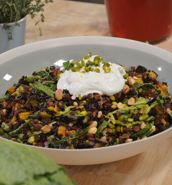 Zwarte rijst, cavolo nero en aubergine pilav