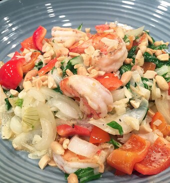 Gambawokschotel met witte wijnsaus