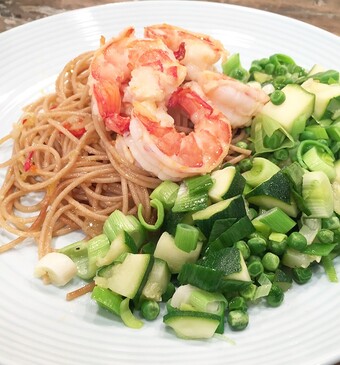 Pittige citroen-knoflookspaghetti met gamba’s