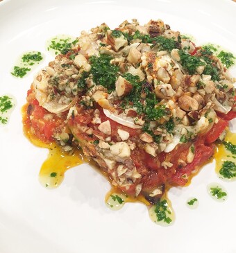 Gegrilde groentelasagne met notenkorst