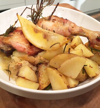 Kippenbout met zuurkool