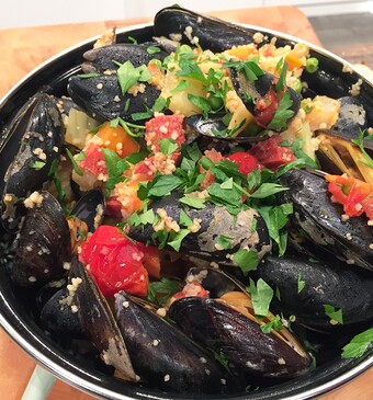 Mosselen met chorizo en couscous