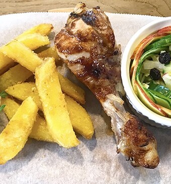 Kip en patat with lof (kip, patat en witlof)