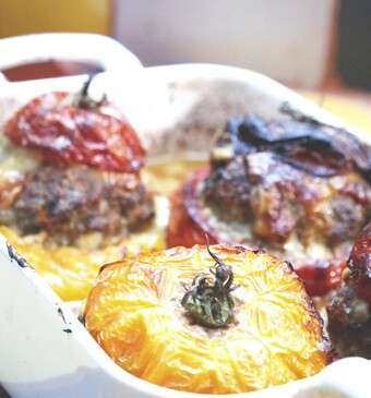 Gevulde tomaat met gehakt