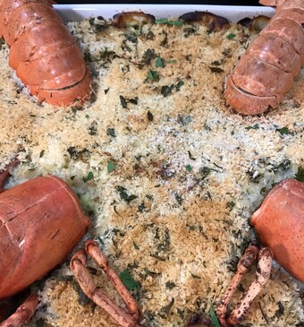 Mac ‘n’ cheese lobster