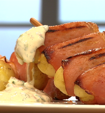 Aardappel baconspiesjes met dragonmayonaise