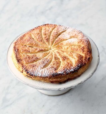 Bladerdeeg met amandelvulling