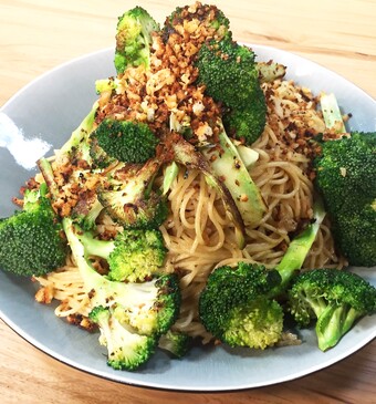 Spaghetti met ansjovis en broccoli