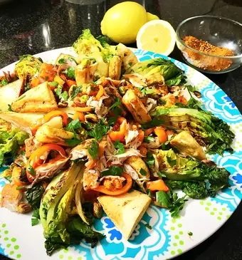 Zoete aardappelsalade met pita
