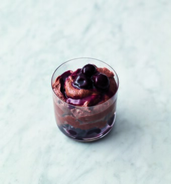 Chocolademousse met kersen