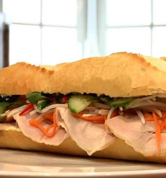 Banh mi Thit
