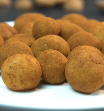 Aardappeltjes van marsepein