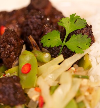 Rein’s Empal daging en sajor asem