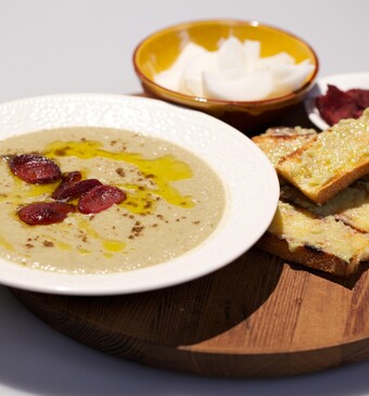 Arabische tuinbonensoep & gegrild brood met citroenpasta
