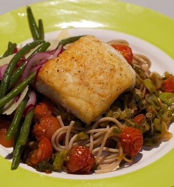 Gebakken heilbotfilet met haricots verts-salade