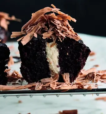 Guinnesscakejes met chocolade en Baileys