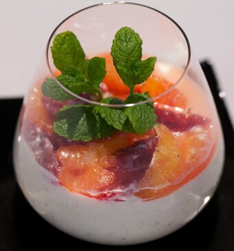 Parfait van rode bloedsinaasappel