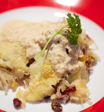 Zuurkoolschotel met studentenhaver en honing