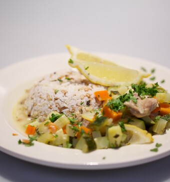 Kippendij-citroenstoof met rijst