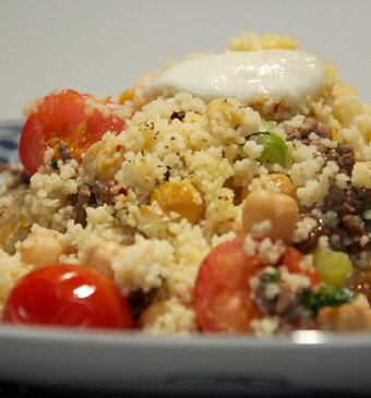 Marokkaanse couscous-ovenschotel