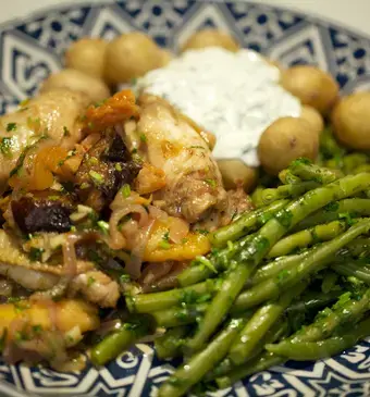 Kiptajine met tutti frutti