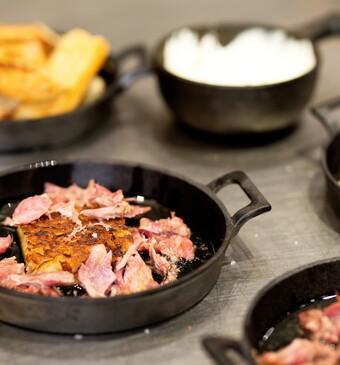 Quiche van zuurkool met gekonfijte eend