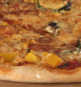 Kinderpizza met veel groente