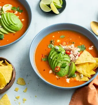 Mexicaanse tortillasoep met kip