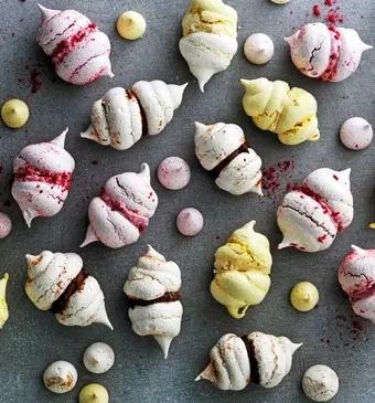 Vegan meringues