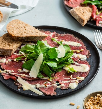 Carpaccio met dragon-truffelmayonaise