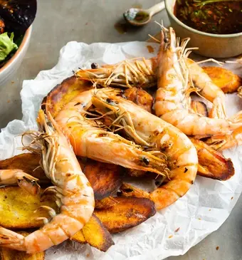 Gegrilde scampi met chimichurri