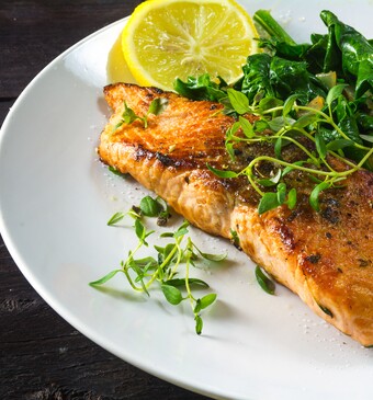 Combineren spinazie en vis