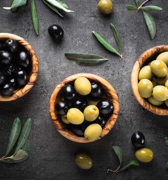 Verschil groene en zwarte olijven