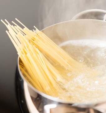 pastawater saus binden