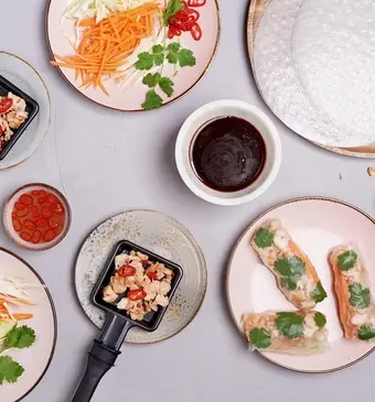 Vietnamese rijstrolletjes met kip van de gourmet 