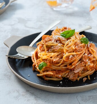 Pasta-Bolognese-tonijn_24Kitchen_L.jpg