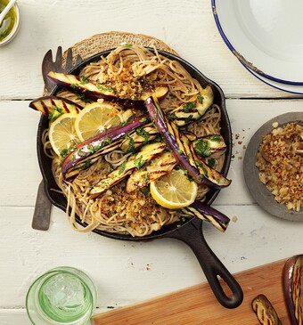 Spaghetti in romige citroen- auberginesaus met pangrattato (LS)_0016.jpg