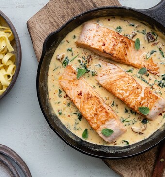 tagliatelle met zalm en spinazie - recept