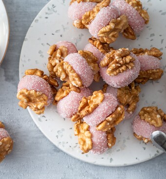 Walnoot marsepein petit fours