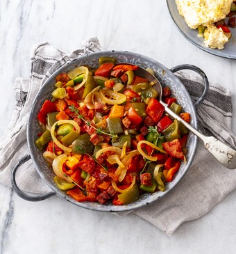 Piperade met chorizo 