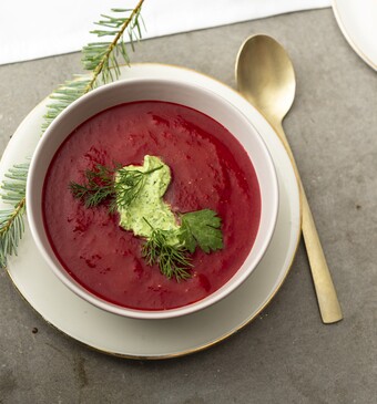 Rode bietensoep